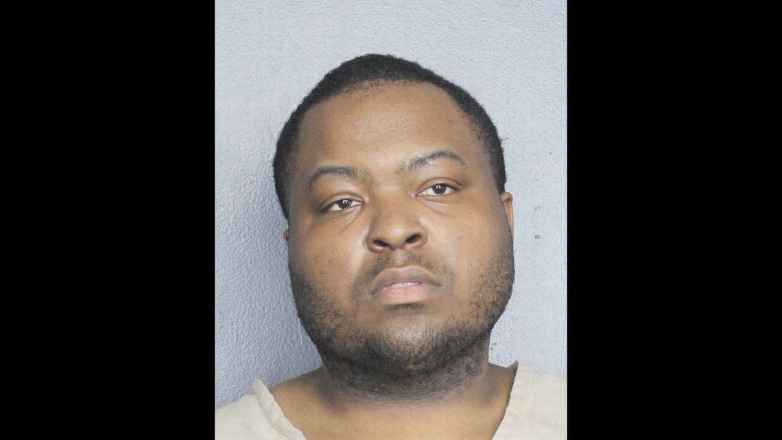 Sean Kingston aka Kisean Anderson was booked into Broward County Main Jail Sunday.