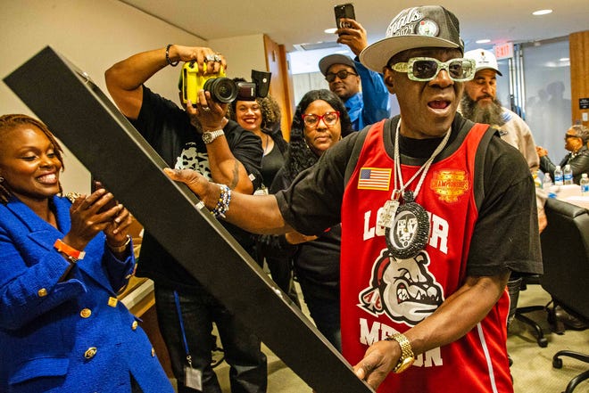 Headliner Flavor Flav talks to participants and attendees of the second Hip Hop Cultural Summit at the Delaware Art Museum in Wilmington, Saturday, Oct. 27, 2024.