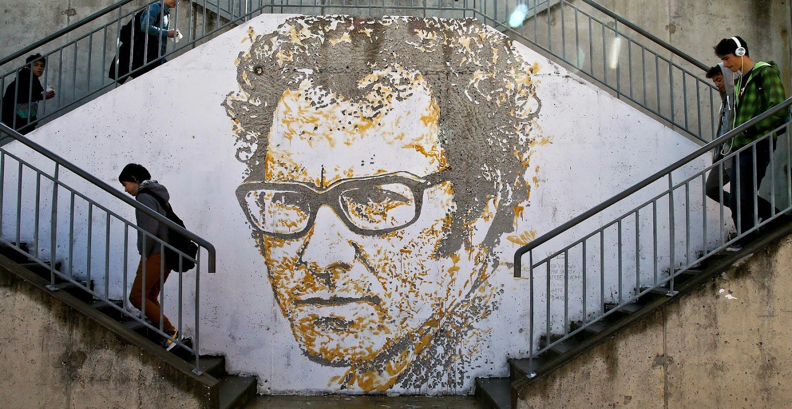 La street art di Alexandre Farto aka VHILS | Collater.al