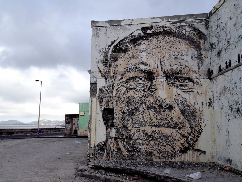 La street art di Alexandre Farto aka VHILS | Collater.al