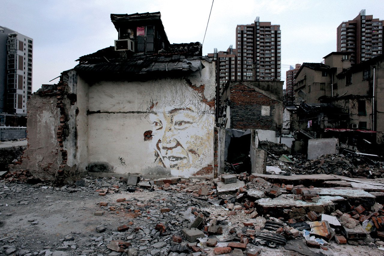 La street art di Alexandre Farto aka VHILS | Collater.al